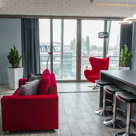 Gp Apartments Познан Екстериор снимка