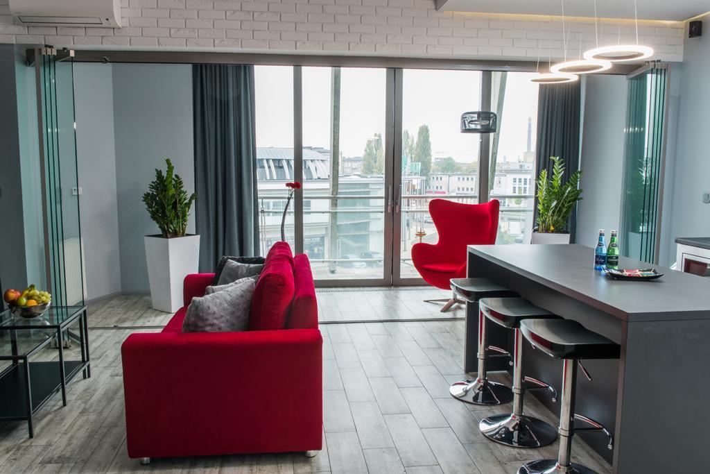 Gp Apartments Познан Екстериор снимка